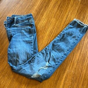 Girl’s Jeans Size 12☀️